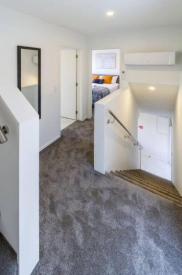 Serenity In The Centre: 2 Bed 2 Bath Christchurch Exterior foto